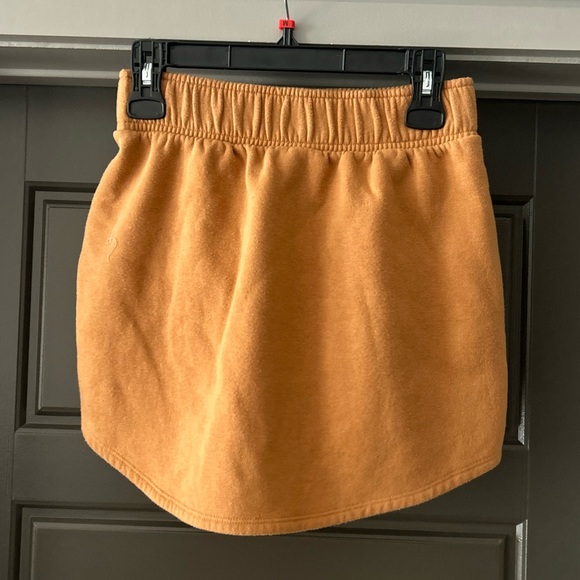 Wild Fable Rust Top - Picture 4 of 7